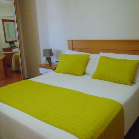 Aeropuerto Apartment Carrizal Екстериор снимка