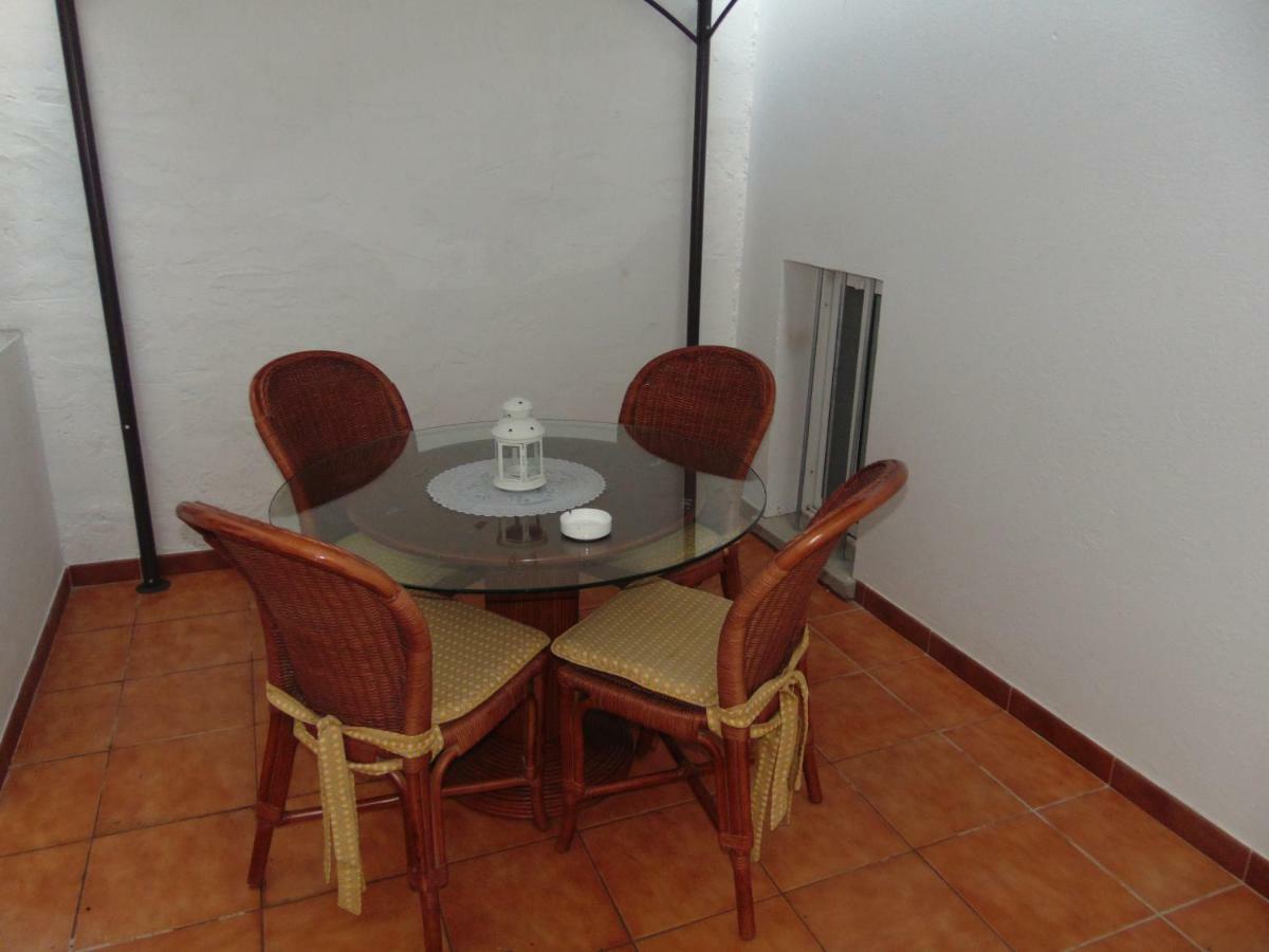 Aeropuerto Apartment Carrizal Екстериор снимка